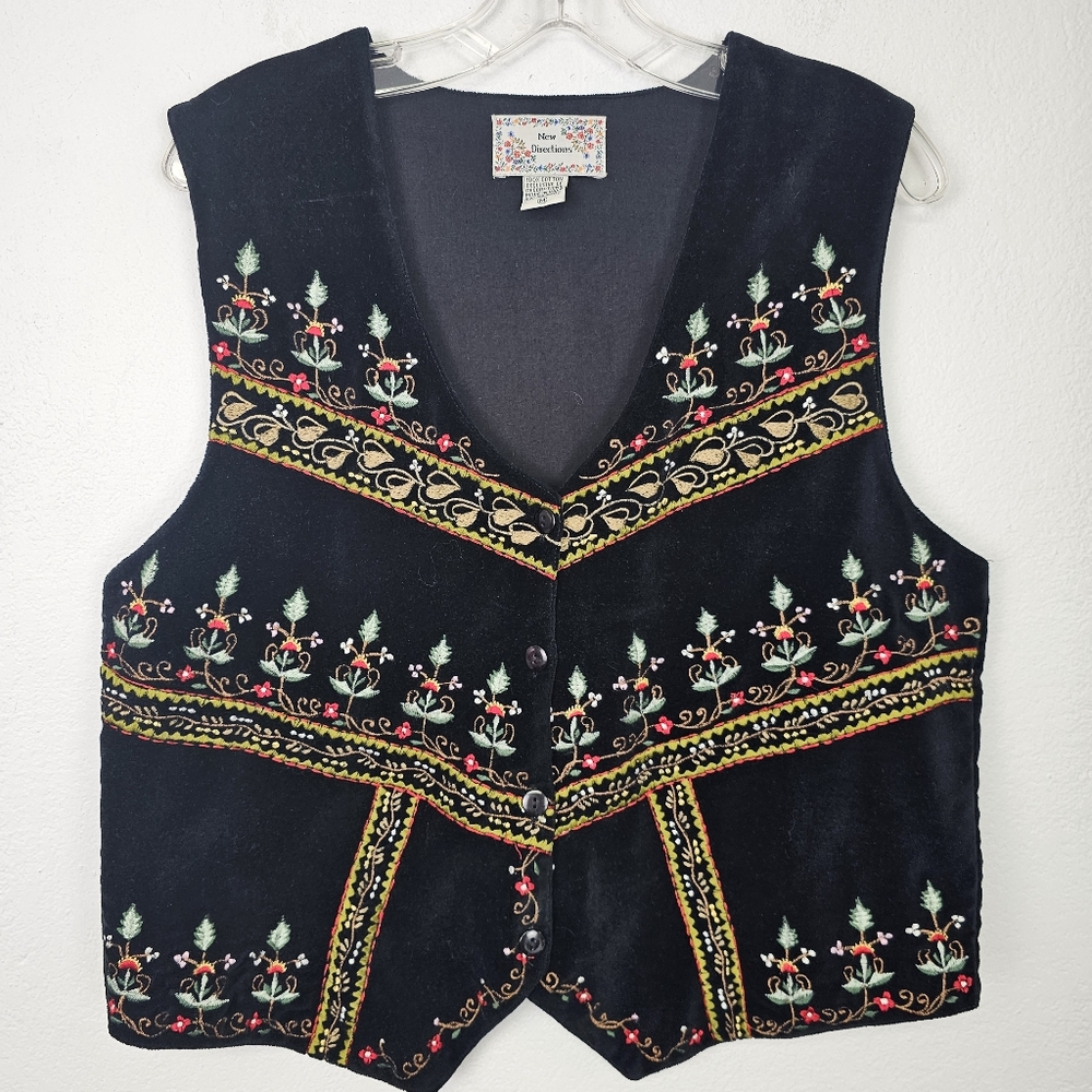 VTG Vest Velvet Winter Holiday Embroidered Sz M Grandmacore By New Direction